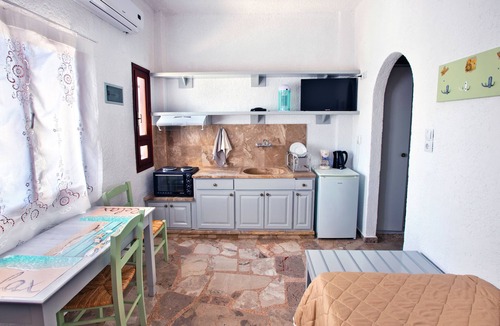 Ferma House | New Aurora Apts Studios