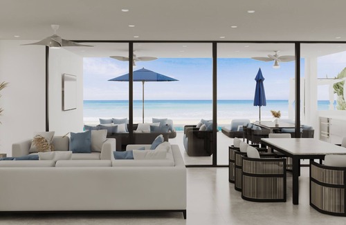 Blue Hills House | New BEACHFRONT Aqua Blu Villa 1-Oceanfront Paradise-4 King Bdrms -max 8 guests
