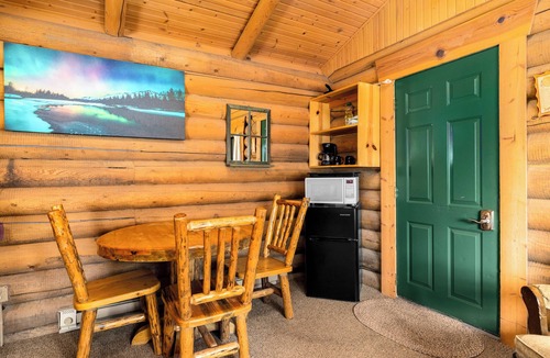 Bigfork Cabin | New! Bears Den Log Cabin, Mountain views, firepit