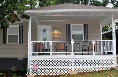 Flippin House | New! Beautifully updated private home near White River and Bull Shoals