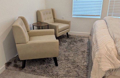 Fresno House | New build 3-bedroom home, near wineries, perfect for relaxing getaway