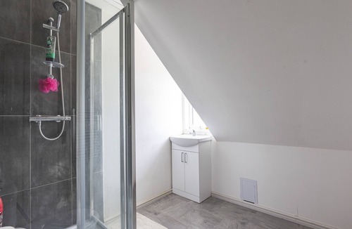 South Acton Apartment | New Built Spacious Studio Flat In Acton London W3
