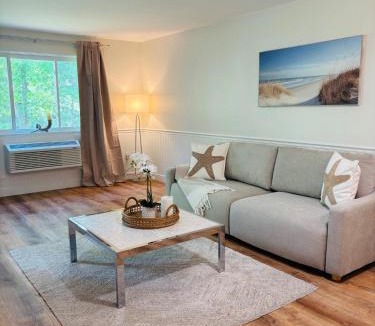 Brewster House | New Cape Cod Condo Near Beaches