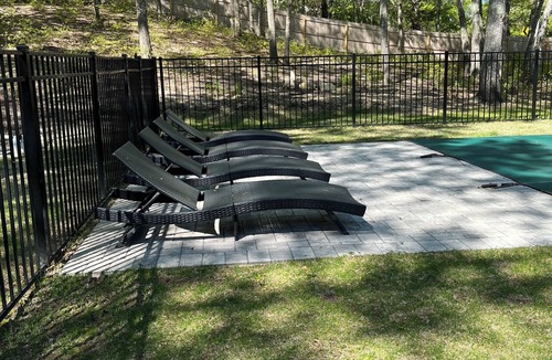 Hampton Bays House | New Charming 3-bed two bath house w pool AC and WIFI in marvelous Hampton Bays.