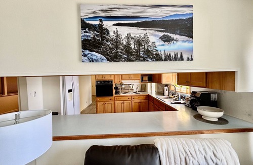 East Hope Cottage | New! Charming Blue Haven Cottage with Amazing Lake Pend Oreille Views!