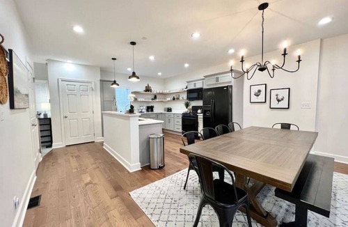 Cicero House | NEW Cicero LAKE HOUSE - Sleeps 9