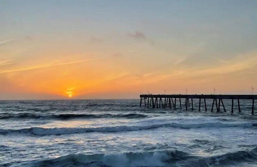 Sharp Park Apartment | New Coastal Home🐠 Steps to pier🐢 16mins to SFO✈️
