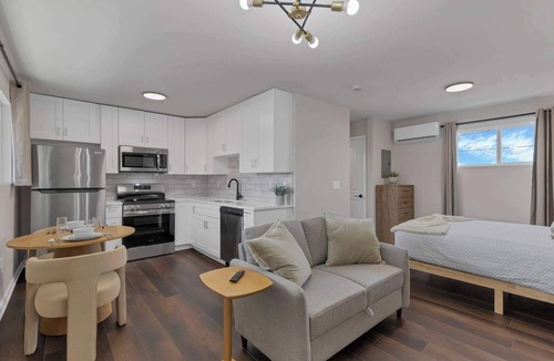 Olde Towne East Apartment | New Columbus Studio Steps from Downtown