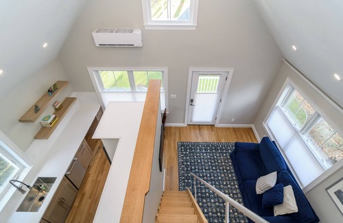 Wellesley Apartment | New construction! 1 bedroom plus loft, walk to town, commuter rail, shops