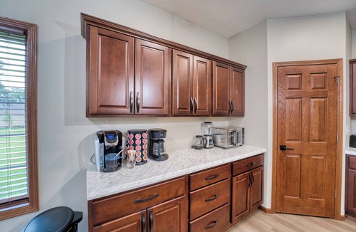 Sioux Falls House | NEW Construction 2 luxurious KING suites STAY July 5 &6 voted #1 in Sioux Falls