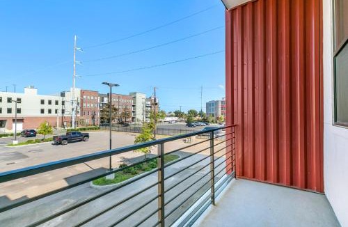 Mid-City House | New Construction Elegant Villas