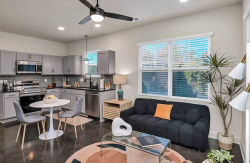 Columbia House | New Construction W Columbia convenient to Campus Visits USC Ft. Jackson Hospital