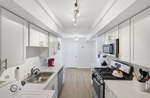 Largo Condo | NEW! Cozy, Comfy, Quiet 2BR in Beautiful Upper Marlboro
