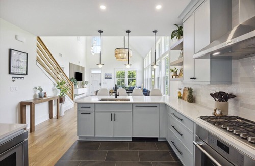 Charleston House | New Custom built 5 bedroom home-5 mins to Folly Beach