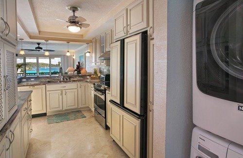 Nazareth Condo | New "CUSTOM" renovation. Beachfront and restaurants just steps away.
