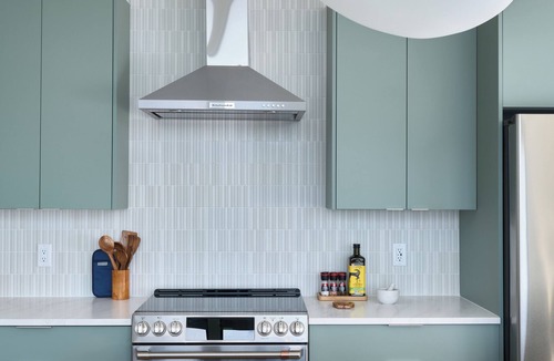 Marshall House | NEW! Design-led mountain retreat. Reset & recharge