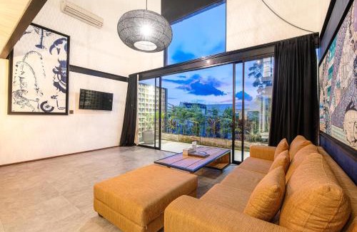 Munggu Hotel | New Duplex apartment 200m to Beach Canggu