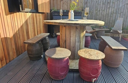 Haselbury Plucknett Cabin | NEW escapism>den unique cabin views 20min>JURASSIC COAST!