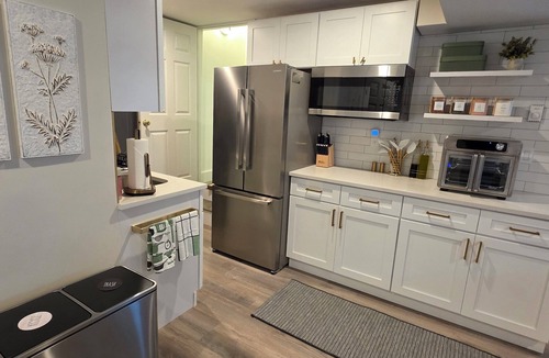 Stoughton Apartment | New Flat ~15 Mins from Gillette Stadium/World Cup!