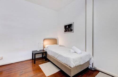 EUR Apartment | New flat Beethoven