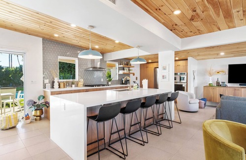 Palm Springs House | NEW! Fully remodeled MCM w/mtn views, pool, & large yard! Designed by HGTV star!