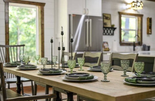 Broken Bow Cabin | New! Grand Hideaway| Secluded|6 Bedroom