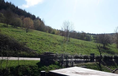 Mertesdorf Apartment | new holiday flat in altitude of ruwer valley on the outskirts of the forest