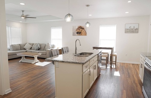 Pleasure Ridge Park House | New home build 2024 in Louisville with hot tub for family.