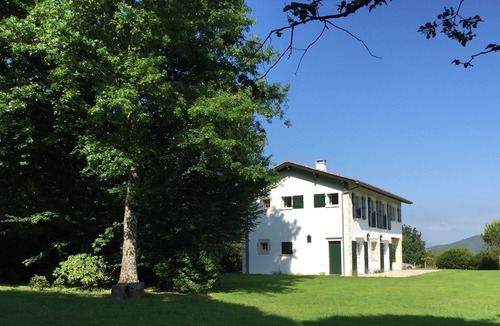 Ascain House | NEW: Hyper comfort Basque house with stunning views and swimming pool