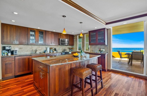 Kaanapali Condo | NEW KBM Resorts | FREE CAR | Maui Kaanapali Villas | Renovated Penthouse Near Beach Central A/C! MKV-A606