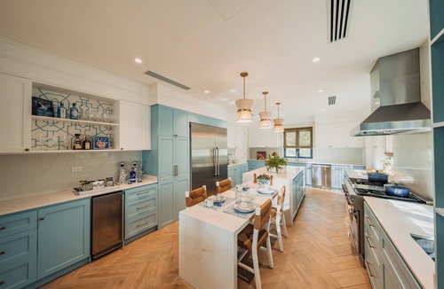 Punta Cana Villa | New Lake/Golf-front 6+bed Stunner Moments to Sea Punta Cana Resort Staff/Chef