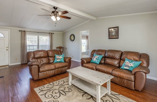 Magnolia Bluffs House | New Listing! Back of the Bay Getaway