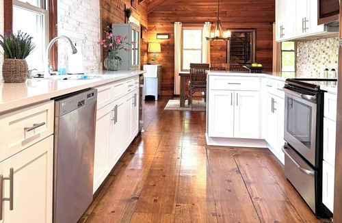 Big Canoe Cabin | New listing! Cabin Mountain Escape Near Atlanta - Friends Family Romantic