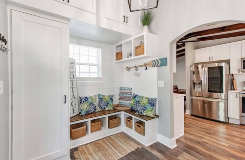 Lake Wylie House | NEW LISTING Lakefront 2BR/2BA w/Dock & Private Beach Access – Newly Updated