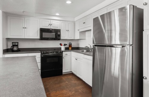 Imperial Beach Condo | New Listing Oceanfront 2 Bedroom/2 Bathroom