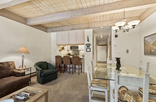 Warrior's Mark Condo | *NEW Listing* Spacious 2BR in the Heart of Town!