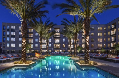 Downtown Phoenix Apartment | New Listing! Spacious Downtown 2bd with Resort Amenities