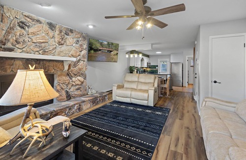 Taos Ski Valley House | New Listing! Updated Townhouse "Heavenly Hideout", In Town, Mountain Views, Near River, WIFI