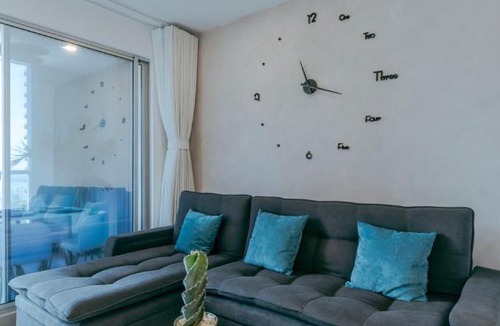 Papare Apartment | New loft with view at the sea closer at the airpor