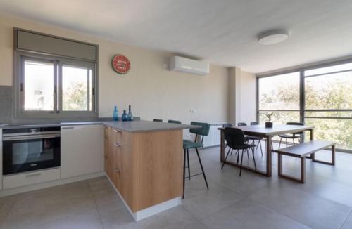 Talbieh Apartment | New Luxury central Jerusalem Apartment