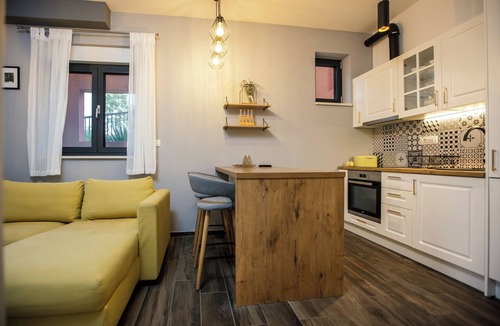 Zmijavci Villa | NEW! Luxury villa Colorful with 60 sqm heated pool, 6 rooms, sauna, jacuzzi