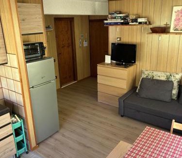 Marilleva Apartment | *NEW*Marilleva 1400*TRILOCALE sulle piste