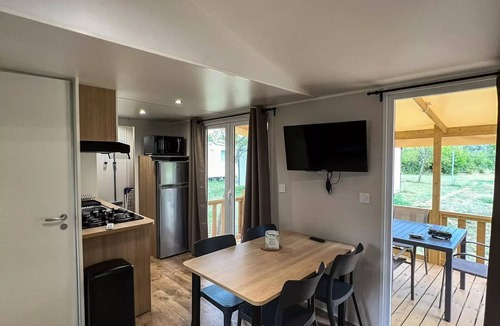 Saint-Germain House | NEW Mobile home - 2 bedrooms with air conditioning Nesasio 4 to 5 persons - 4 pers. included in the price