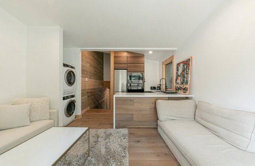 Olympic Valley Ski Chalet | New - Modern Luxury Chalet in Olympic Valley