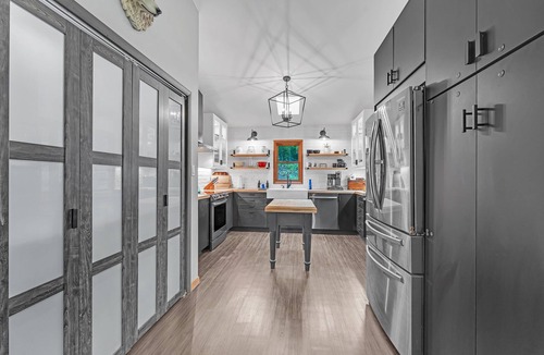 Old Timberline House | NEW! Modern Mountain Retreat Near Dolly Sods & Skiing
