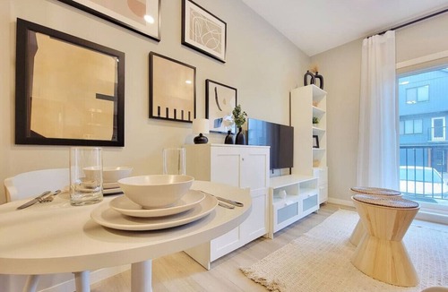 West Edmonton Apartment | New Modern Studio in West Edmonton