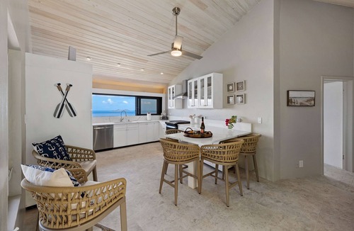 Rosendal Condo | NEW! Ocean views, Balconies, 2 bed, Pool