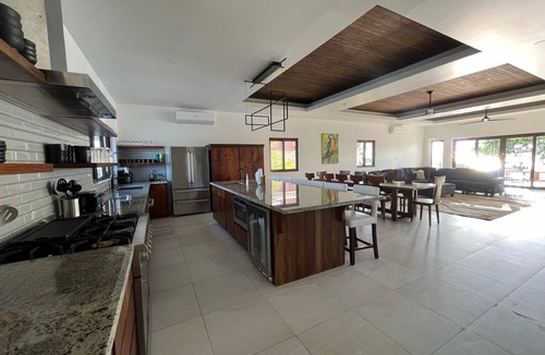 Placencia Villa | NEW Oceanfront 5 Bedroom Private Island Villa