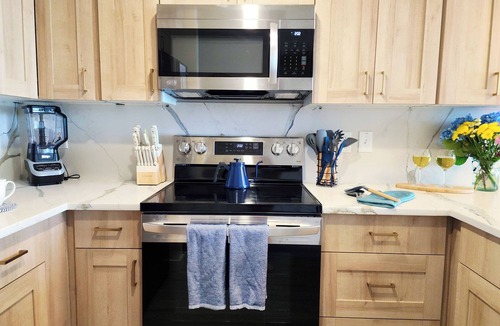 Smith's Memento Condo | NEW Oceanfront Luxe Beach Escape @ Ocean Walk Resort + 4 Pools + Lazy River