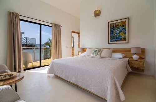 La Iglesia Hotel | New OceanView Boutique Hotel- Suite 7